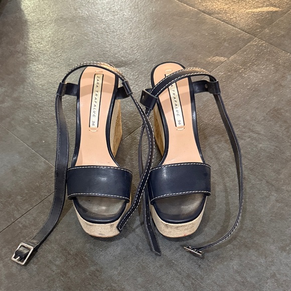 Zara Navy and Tan Wedge Sandals - Picture 1 of 3